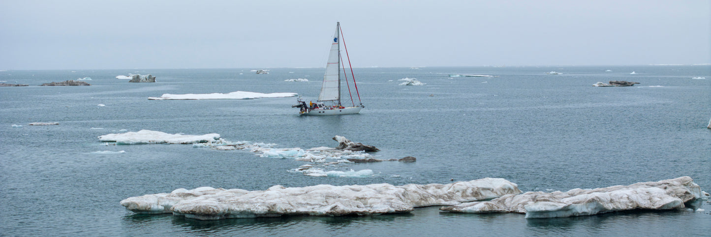 Dodging Sea Ice, Beaufort Sea (horizontal panorama)